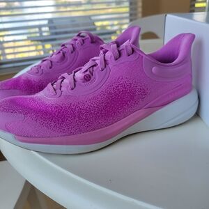 Brand new Lululemon Tennis Shoes